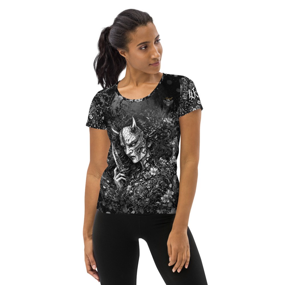 Playera deportiva Yokai · Mujer — Blanco / Negro